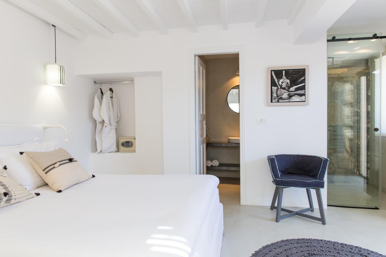 Ostraco Suites Mykonos Town Esterno foto